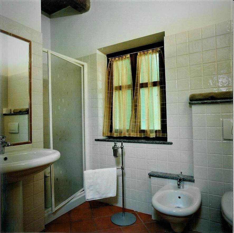 Cascina Creusa B&B Pocapaglia Exterior foto